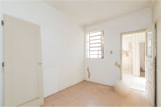 Imagem Imóvel com 2 Quartos à Venda, em Menino Deus - Porto Alegre Imagem Imóvel com 2 Quartos à Venda, em Menino Deus - Porto Alegre
