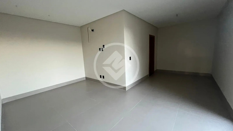 Imagem Casa com 3 Quartos à Venda, 320 m² em Residencial Goiânia Golfe Clube - Goiânia Imagem Casa com 3 Quartos à Venda, 320 m² em Residencial Goiânia Golfe Clube - Goiânia
