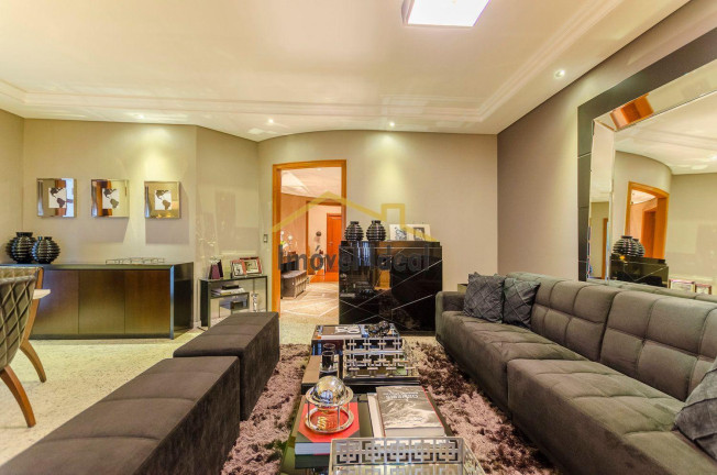 Imagem Apartamento com 3 Quartos à Venda, 150 m² em Cristo Rei - Curitiba Imagem Apartamento com 3 Quartos à Venda, 150 m² em Cristo Rei - Curitiba