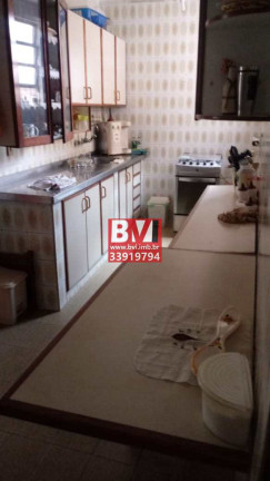 Imagem Casa com 2 Quartos à Venda, 150 m² em Irajá - Rio De Janeiro