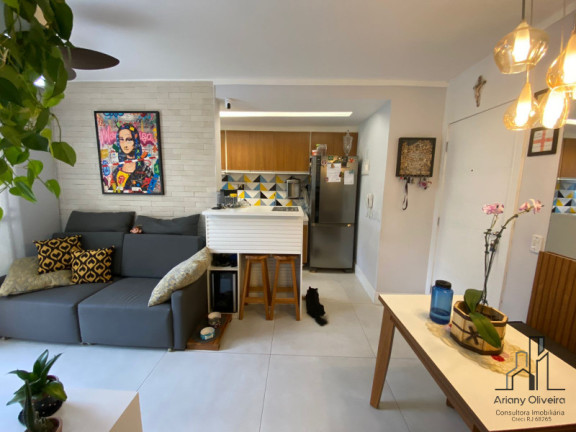 Imagem Apartamento com 2 Quartos à Venda, 55 m² em Camorim - Rio De Janeiro