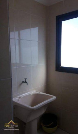 Imagem Imóvel com 2 Quartos à Venda, 67 m² em Mirim - Praia Grande Imagem Imóvel com 2 Quartos à Venda, 67 m² em Mirim - Praia Grande