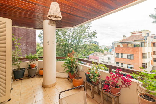 Imagem Imóvel com 3 Quartos à Venda, em Bela Vista - Porto Alegre Imagem Imóvel com 3 Quartos à Venda, em Bela Vista - Porto Alegre
