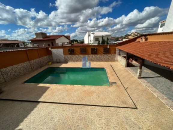 Imagem Casa com 4 Quartos para Alugar, 360 m² em Fonte Grande - Contagem