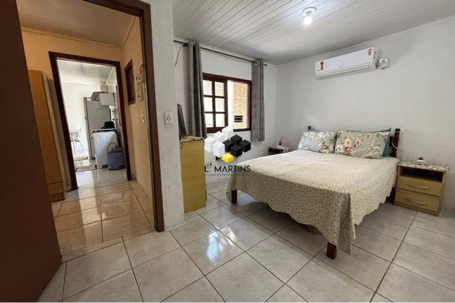 Imagem Casa com 2 Quartos à Venda, 98 m² em Guajuviras - Canoas Imagem Casa com 2 Quartos à Venda, 98 m² em Guajuviras - Canoas