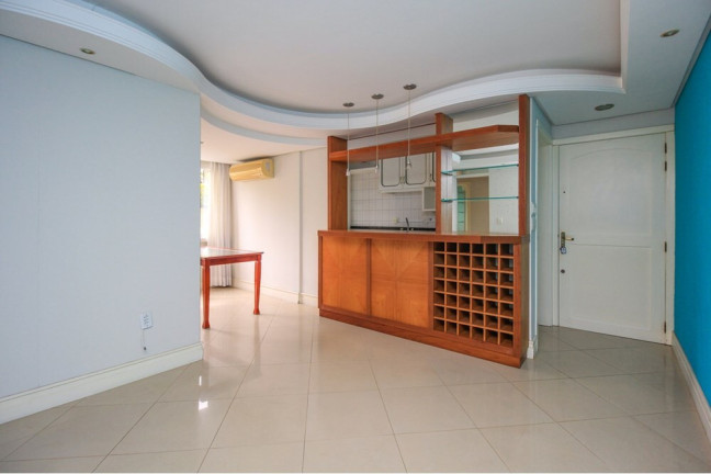 Imagem Apartamento com 3 Quartos à Venda, 72 m² em Chácara Das Pedras - Porto Alegre Imagem Apartamento com 3 Quartos à Venda, 72 m² em Chácara Das Pedras - Porto Alegre