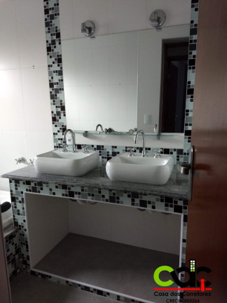 Imagem Casa com 5 Quartos à Venda, 240 m² em Jardim Monte Almo - Poços De Caldas Imagem Casa com 5 Quartos à Venda, 240 m² em Jardim Monte Almo - Poços De Caldas