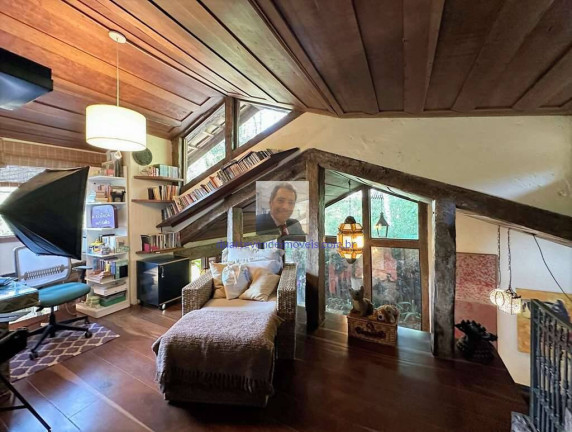 Imagem Casa com 5 Quartos à Venda, 334 m² em Chácara Eliana - Cotia Imagem Casa com 5 Quartos à Venda, 334 m² em Chácara Eliana - Cotia