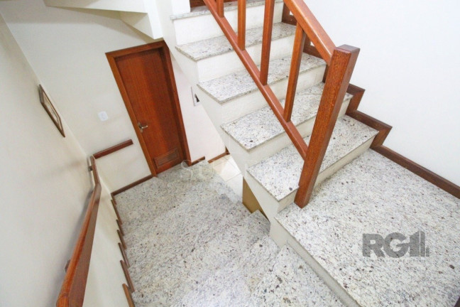 Imagem Casa de Condomínio com 3 Quartos à Venda, 326 m² em Menino Deus - Porto Alegre Imagem Casa de Condomínio com 3 Quartos à Venda, 326 m² em Menino Deus - Porto Alegre