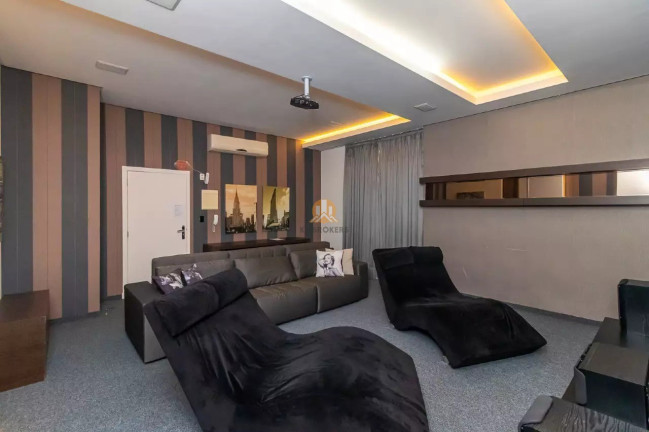 Imagem Imóvel com 3 Quartos à Venda, 146 m² em Centro - Balneário Camboriú Imagem Imóvel com 3 Quartos à Venda, 146 m² em Centro - Balneário Camboriú