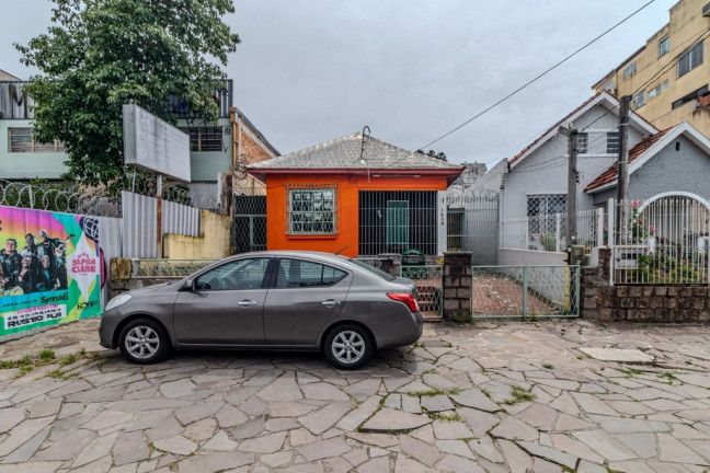 Imagem Imóvel à Venda, 180 m² em Vila Ipiranga - Porto Alegre Imagem Imóvel à Venda, 180 m² em Vila Ipiranga - Porto Alegre