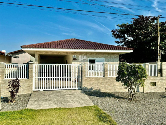 Casa à Venda, 140 m² em Barra Do Sai - Itapoá