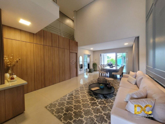 Casa de Condomínio com 4 Quartos à Venda, 289 m² em Jardim Itália - Cuiabá