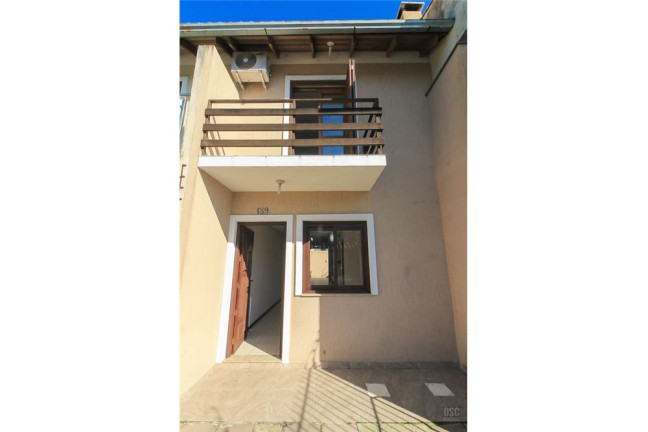 Imagem Casa com 2 Quartos à Venda, em Guarujá - Porto Alegre Imagem Casa com 2 Quartos à Venda, em Guarujá - Porto Alegre
