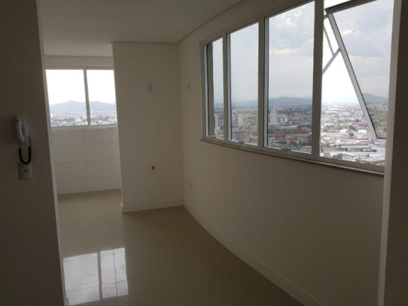 Imagem Imóvel com 2 Quartos à Venda, 72 m² em Centro - Itajaí Imagem Imóvel com 2 Quartos à Venda, 72 m² em Centro - Itajaí