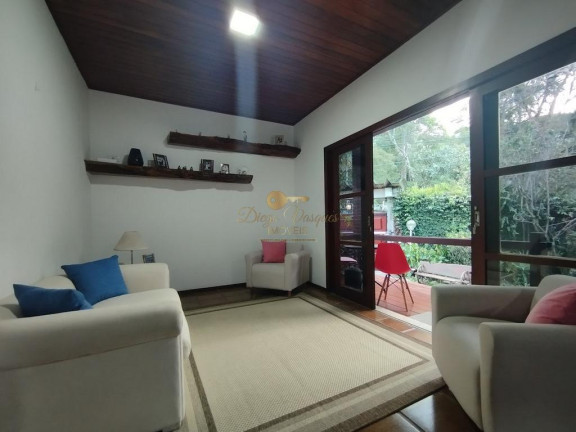 Imagem Casa com 4 Quartos à Venda, 280 m² em Granja Guarani - Teresópolis Imagem Casa com 4 Quartos à Venda, 280 m² em Granja Guarani - Teresópolis