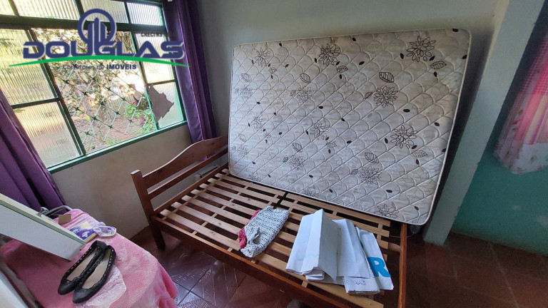 Imagem Casa com 2 Quartos à Venda, 800 m² em Viamão Imagem Casa com 2 Quartos à Venda, 800 m² em Viamão