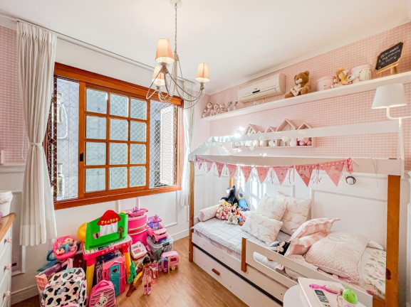 Imagem Imóvel com 2 Quartos à Venda, em Moinhos De Vento - Porto Alegre Imagem Imóvel com 2 Quartos à Venda, em Moinhos De Vento - Porto Alegre