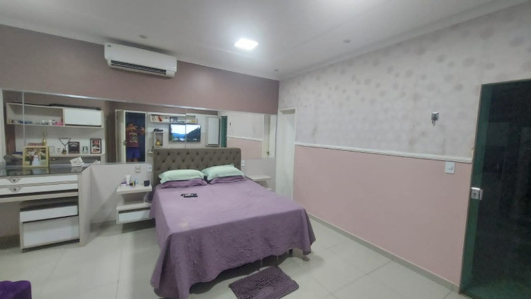 Imagem Casa com 4 Quartos à Venda, 350 m² em Ponta Negra - Manaus Imagem Casa com 4 Quartos à Venda, 350 m² em Ponta Negra - Manaus