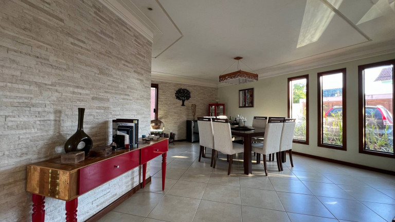 Imagem Casa com 5 Quartos à Venda, 630 m² em Ogiva - Cabo Frio Imagem Casa com 5 Quartos à Venda, 630 m² em Ogiva - Cabo Frio