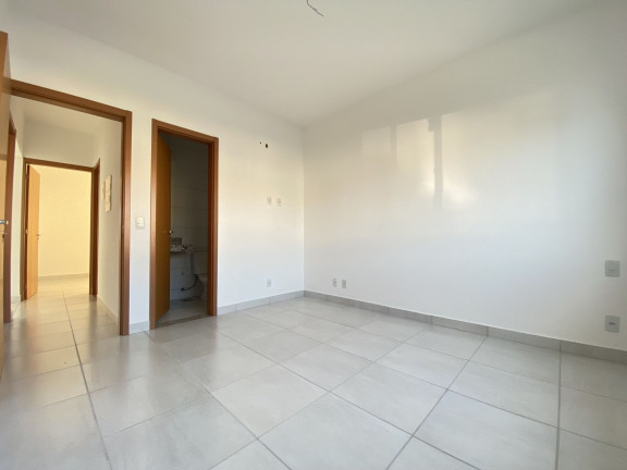 Imagem Casa de Condomínio com 3 Quartos à Venda, 75 m² em Jardim Guanabara Ii - Goiânia Imagem Casa de Condomínio com 3 Quartos à Venda, 75 m² em Jardim Guanabara Ii - Goiânia