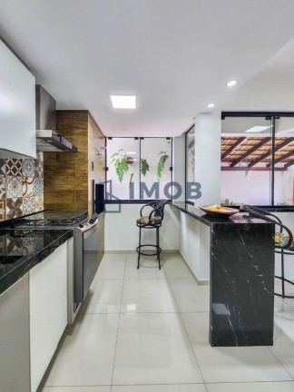 Imagem Casa com 3 Quartos à Venda, 231 m² em Vila Baependi - Jaraguá Do Sul