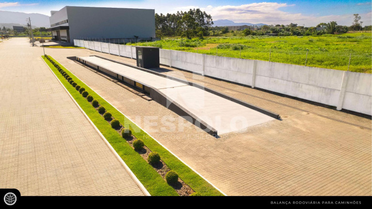 Imagem Imóvel Comercial à Venda, 2.250 m² em Perequê - Porto Belo