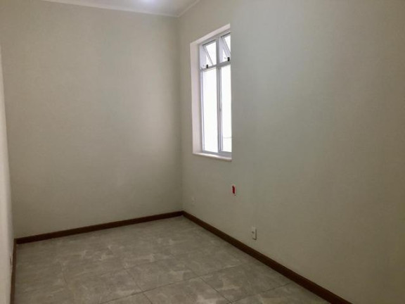 Imagem Apartamento com 2 Quartos à Venda, 65 m² em Copacabana - Rio De Janeiro Imagem Apartamento com 2 Quartos à Venda, 65 m² em Copacabana - Rio De Janeiro