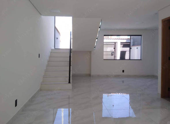 Imagem Casa com 3 Quartos à Venda, 175 m² em Jardim Quaresmeira - Suzano Imagem Casa com 3 Quartos à Venda, 175 m² em Jardim Quaresmeira - Suzano