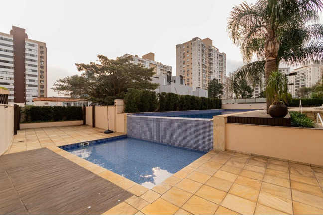 Imagem Imóvel com 3 Quartos à Venda,  em Passo Da Areia - Porto Alegre