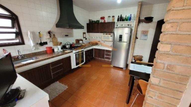 Imagem Casa com 3 Quartos à Venda, 495 m² em Vila Rosália - Guarulhos Imagem Casa com 3 Quartos à Venda, 495 m² em Vila Rosália - Guarulhos