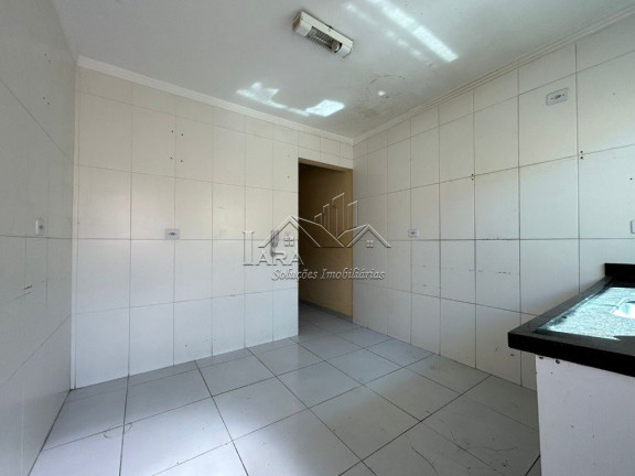Imagem Sobrado com 3 Quartos à Venda, em Vila Carmosina - São Paulo Imagem Sobrado com 3 Quartos à Venda, em Vila Carmosina - São Paulo