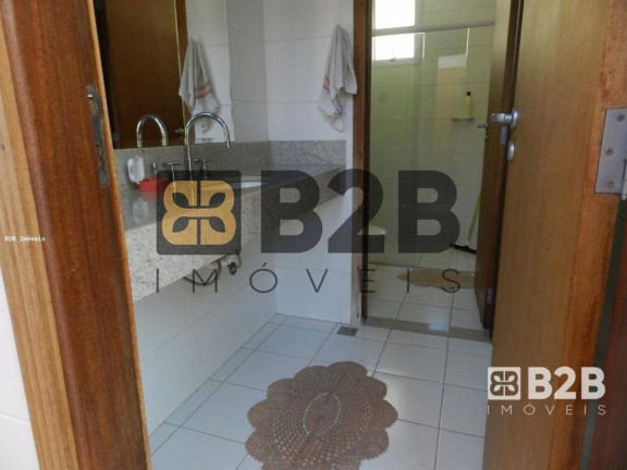 Imagem Casa com 3 Quartos à Venda, 344 m² em Centro - Bauru