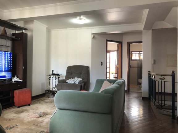 Imagem Casa com 4 Quartos à Venda, 489 m² em Niterói - Canoas Imagem Casa com 4 Quartos à Venda, 489 m² em Niterói - Canoas