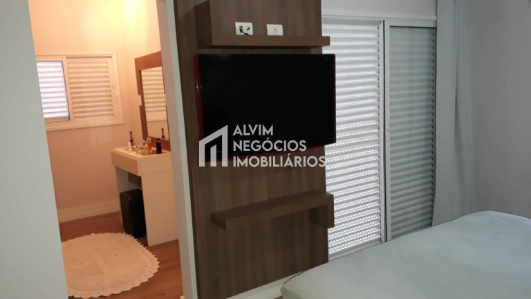 Imagem Casa com 3 Quartos à Venda, 254 m² em Condomínio Residencial Mantiqueira - São José Dos Campos Imagem Casa com 3 Quartos à Venda, 254 m² em Condomínio Residencial Mantiqueira - São José Dos Campos