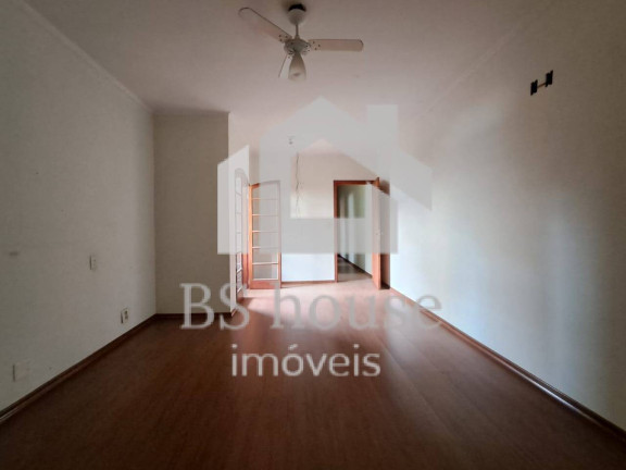 Imagem Sobrado com 3 Quartos à Venda, 304 m² em Santa Maria - Santo André