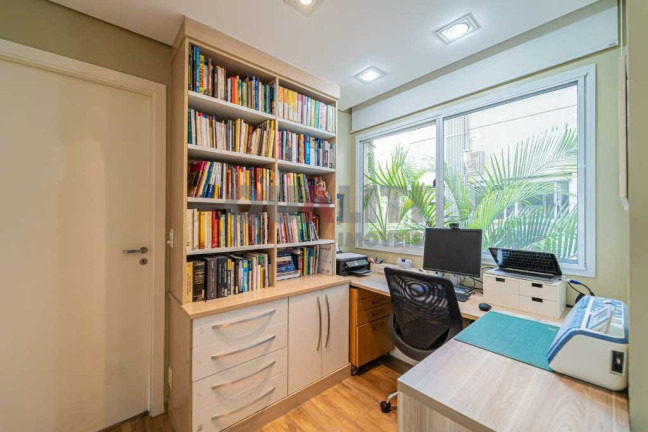 Imagem Apartamento com 4 Quartos à Venda, 233 m² em Jardim Marajoara - São Paulo Imagem Apartamento com 4 Quartos à Venda, 233 m² em Jardim Marajoara - São Paulo