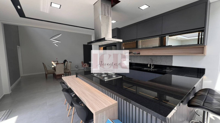 Imagem Casa de Condomínio com 3 Quartos à Venda, 303 m² em Brigadeiro Tobias - Sorocaba Imagem Casa de Condomínio com 3 Quartos à Venda, 303 m² em Brigadeiro Tobias - Sorocaba