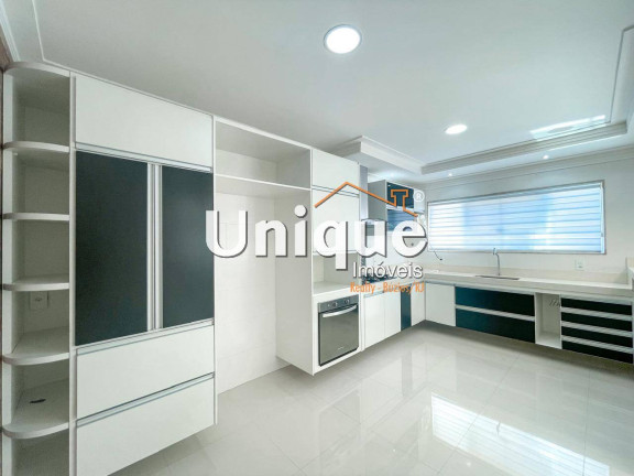 Imagem Casa com 4 Quartos à Venda, 360 m² em Nova São Pedro - São Pedro Da Aldeia Imagem Casa com 4 Quartos à Venda, 360 m² em Nova São Pedro - São Pedro Da Aldeia