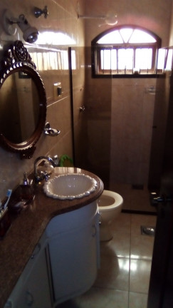Imagem Casa com 9 Quartos à Venda, 600 m² em Centro - Cabo Frio Imagem Casa com 9 Quartos à Venda, 600 m² em Centro - Cabo Frio