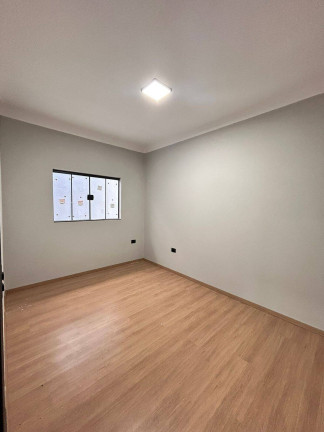 Imagem Casa com 3 Quartos à Venda, 270 m² em Jardim Portal Das Flores - Arapongas Imagem Casa com 3 Quartos à Venda, 270 m² em Jardim Portal Das Flores - Arapongas