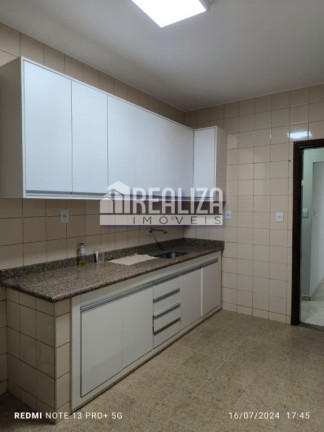 Imagem Casa com 3 Quartos à Venda, 172 m² em Santa Maria - Uberaba Imagem Casa com 3 Quartos à Venda, 172 m² em Santa Maria - Uberaba