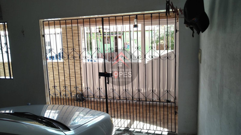 Casa com 2 Quartos à Venda, 200 m² em Pajuçara - Natal