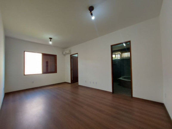 Imagem Casa com 4 Quartos à Venda, 280 m² em Velha - Blumenau