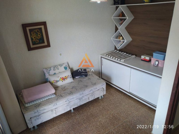 Imagem Casa com 2 Quartos à Venda, 75 m² Imagem Casa com 2 Quartos à Venda, 75 m²