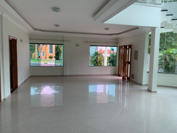 Imagem Casa com 4 Quartos à Venda, 550 m² em Tarumã - Manaus Imagem Casa com 4 Quartos à Venda, 550 m² em Tarumã - Manaus