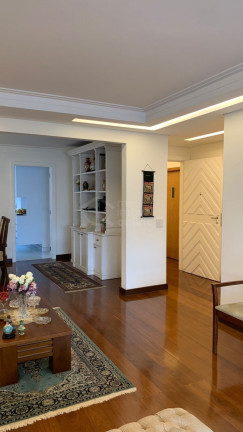 Imagem Apartamento com 4 Quartos à Venda, 206 m²