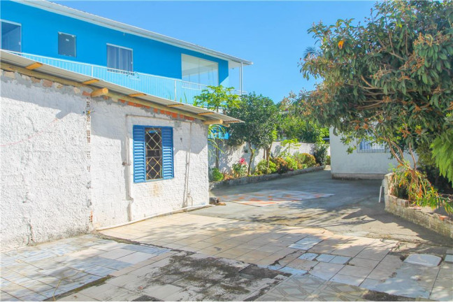 Imagem Casa com 3 Quartos à Venda, em Passa Vinte - Palhoça Imagem Casa com 3 Quartos à Venda, em Passa Vinte - Palhoça