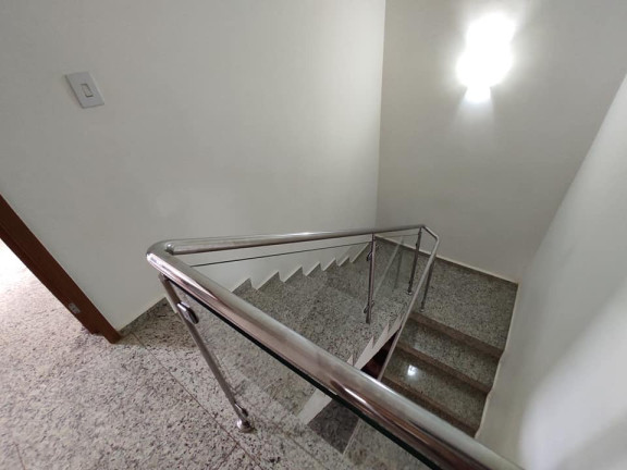 Imagem Imóvel com 
            	4             Quartos à Venda, 210 m² em 
            	Sitios Santa Luzia             - 
            	Aparecida De Goiania            