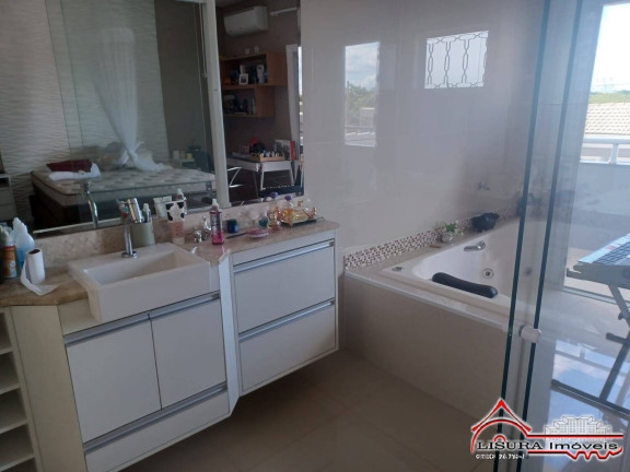 Imagem Casa com 6 Quartos à Venda, 450 m² em Jardim Terras Da Conceição - Jacareí Imagem Casa com 6 Quartos à Venda, 450 m² em Jardim Terras Da Conceição - Jacareí